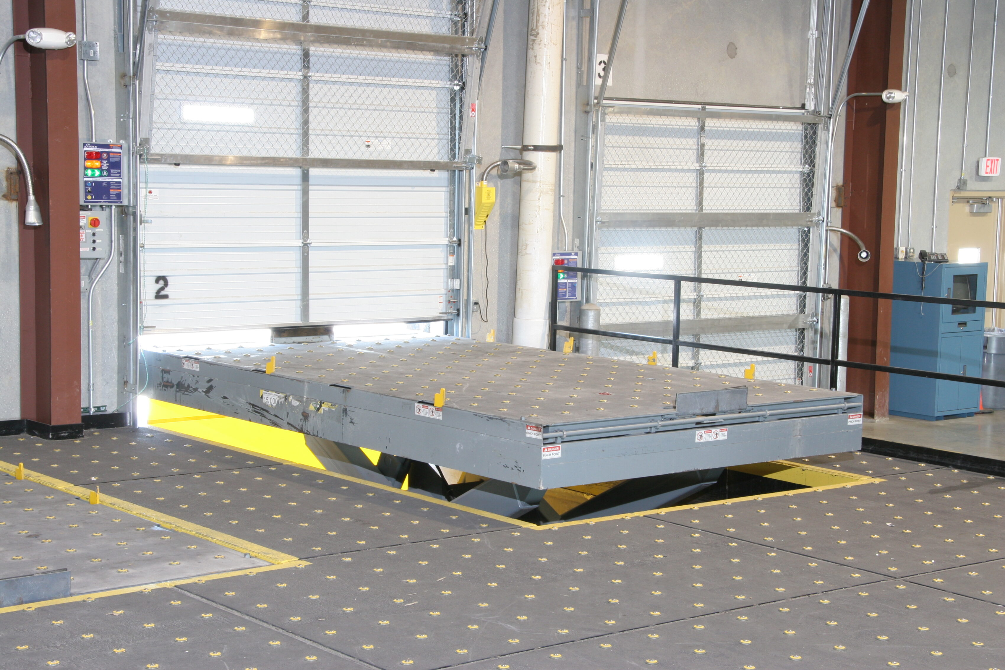 Dock Lifts | Improve Loading Dock Efficiency | NorthWest Handling Systems